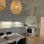 In Breiviken Apartament *